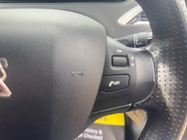 Used Peugeot 208 2017 for sale - 76279951: Photo 39