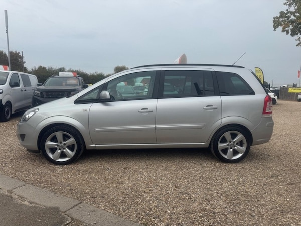 Used Vauxhall Zafira 2013 for sale - 76285333: Photo 8