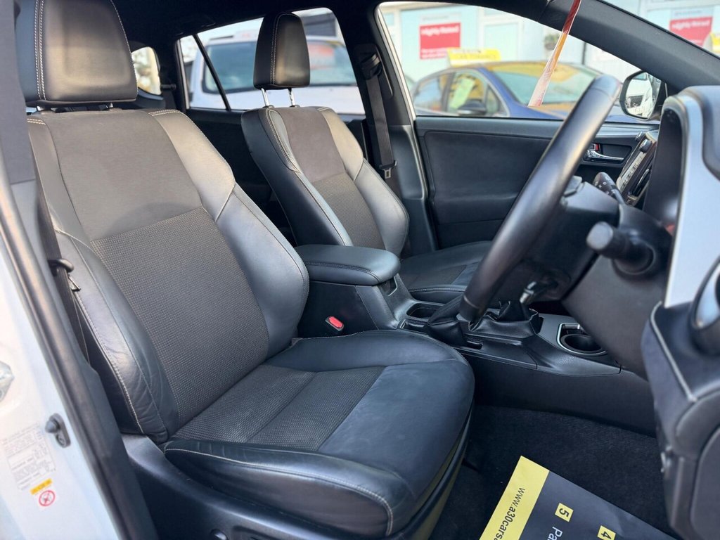 Used Toyota RAV4 2016 for sale - 77014471: Photo 28