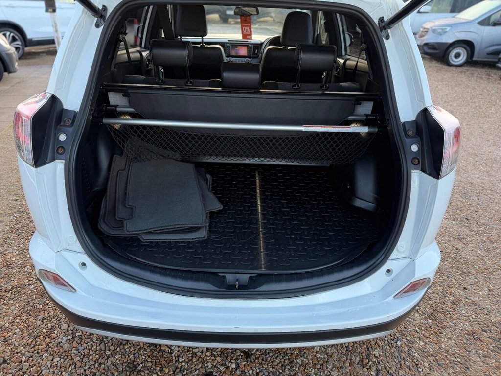 Used Toyota RAV4 2016 for sale - 77014471: Photo 30