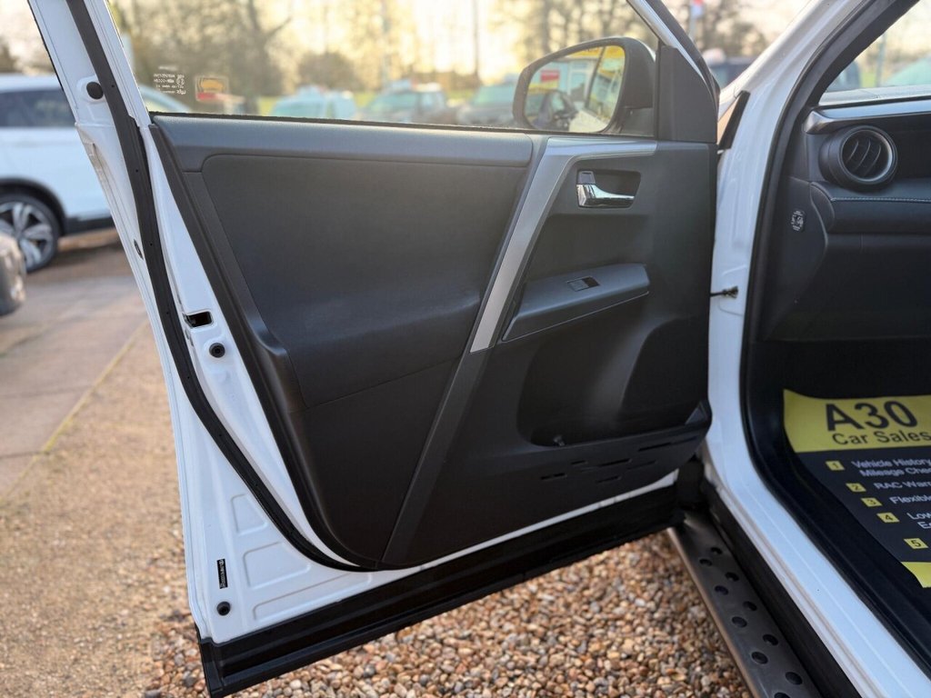 Used Toyota RAV4 2016 for sale - 77014471: Photo 37