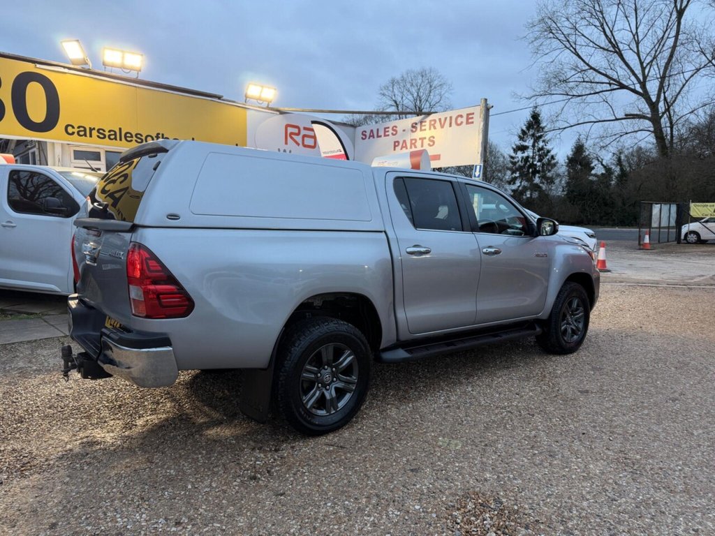 Used Toyota Hilux 2022 for sale - 77369691: Photo 13