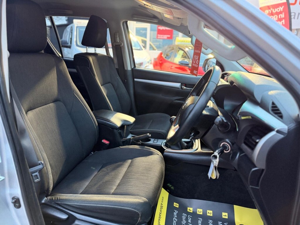 Used Toyota Hilux 2022 for sale - 77369691: Photo 22