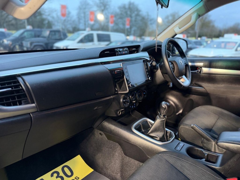 Used Toyota Hilux 2022 for sale - 77369691: Photo 38