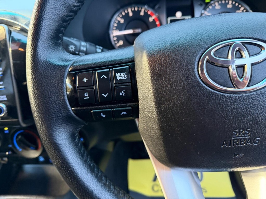 Used Toyota Hilux 2022 for sale - 77369691: Photo 50