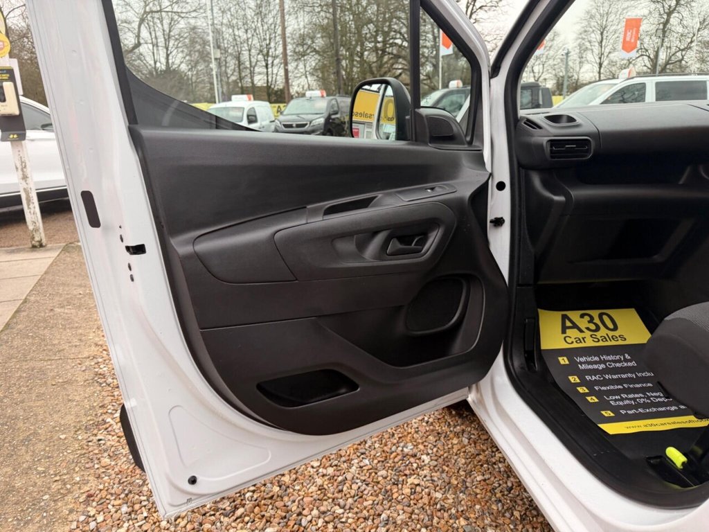 Used Vauxhall Combo 2023 for sale - 77227505: Photo 34