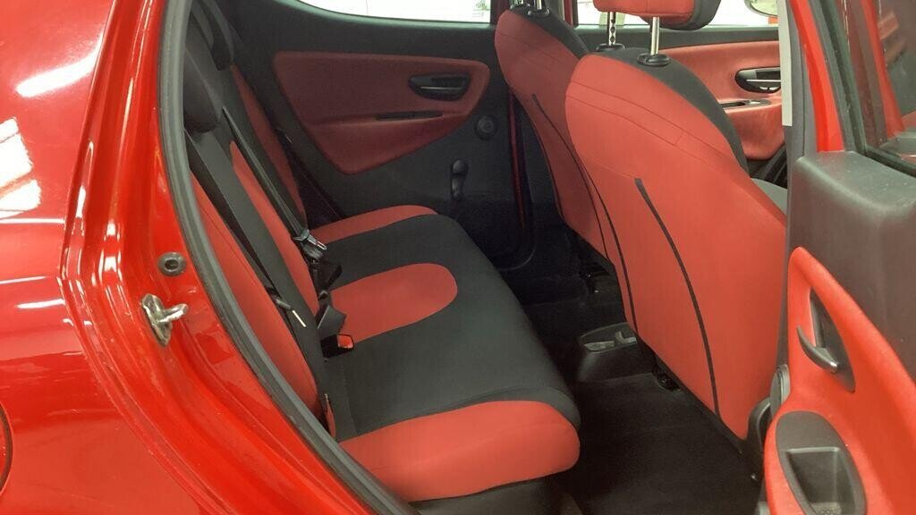 Used Chrysler Ypsilon 2013 for sale - 76285323: Photo 17