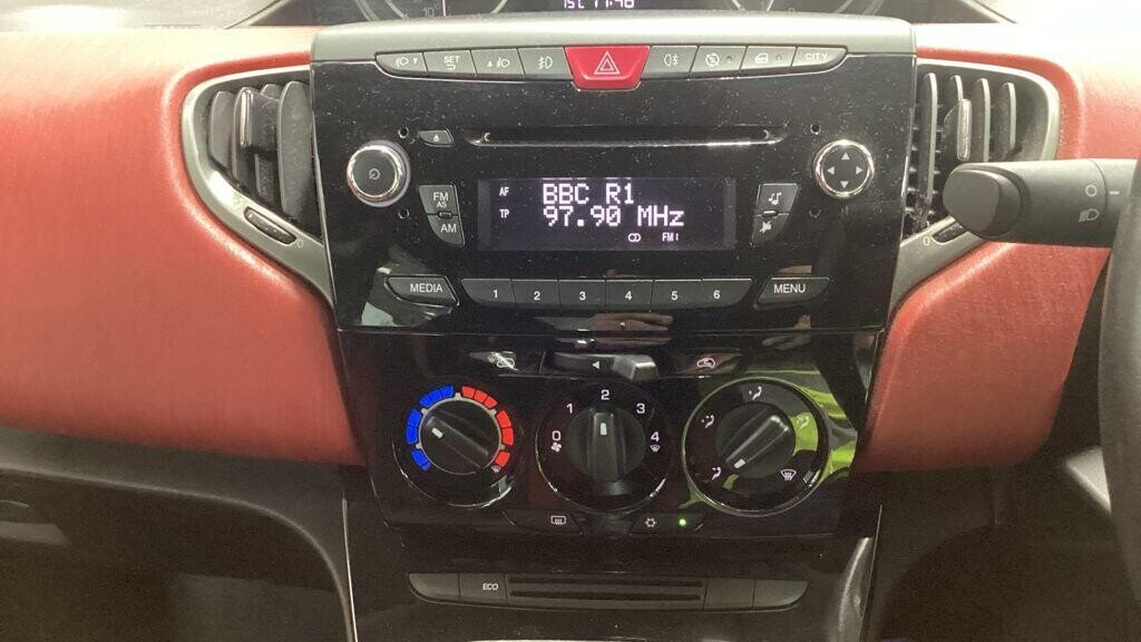 Used Chrysler Ypsilon 2013 for sale - 76285323: Photo 20