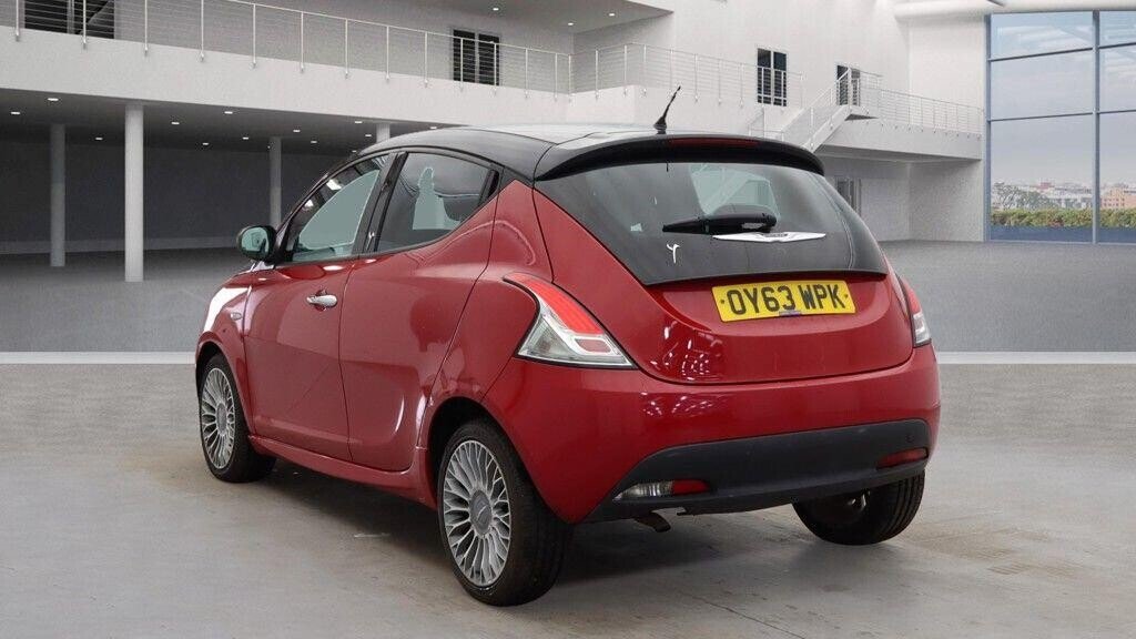 Used Chrysler Ypsilon 2013 for sale - 76285323: Photo 8