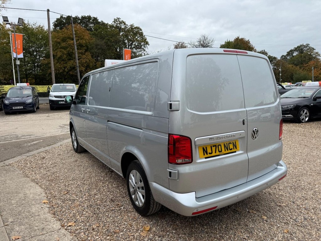 Used Volkswagen Transporter 2021 for sale - 76285346: Photo 17