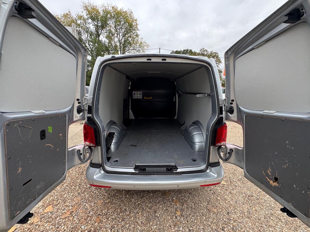 Used Volkswagen Transporter 2021 for sale - 76285346: Photo 39