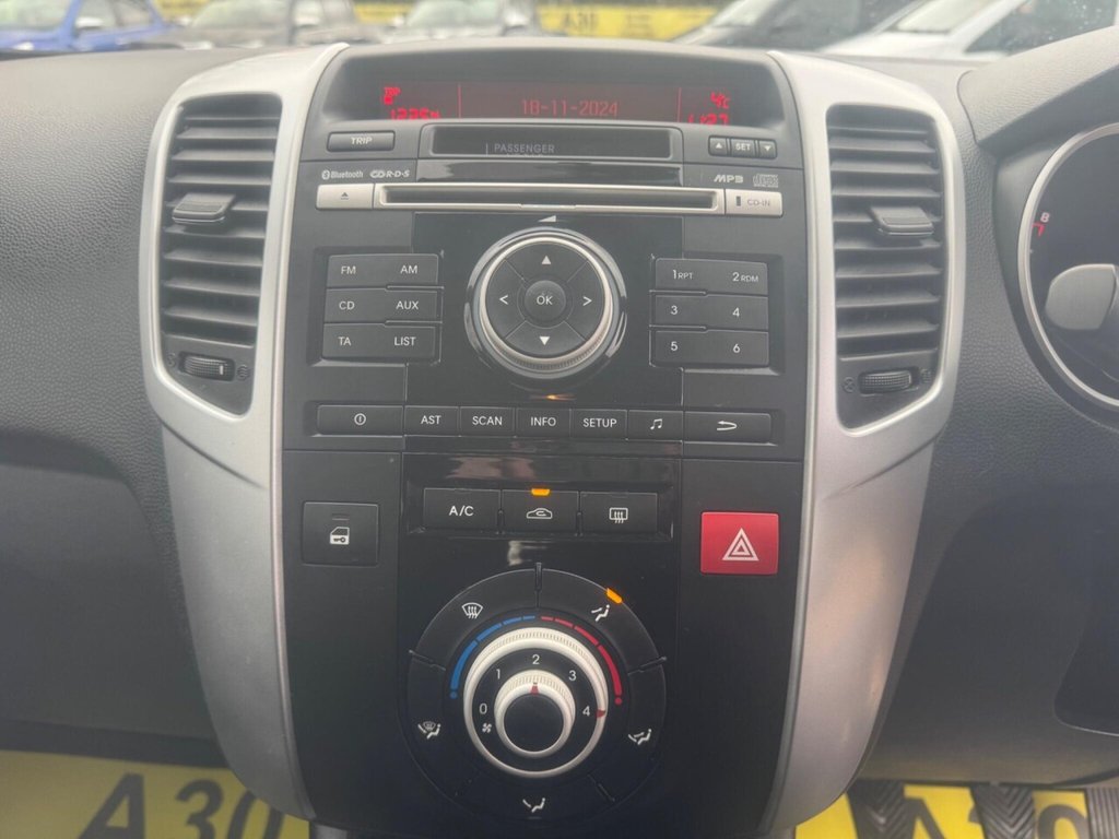 Used Kia Venga 2014 for sale - 76632123: Photo 30