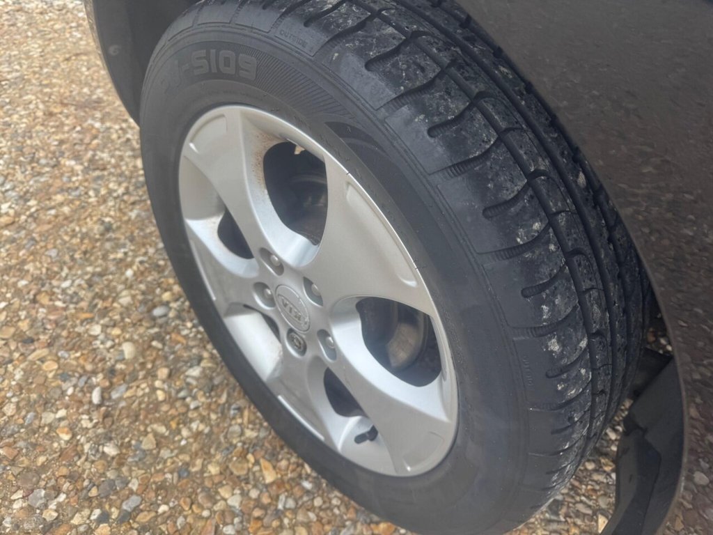 Used Kia Venga 2014 for sale - 76632123: Photo 7