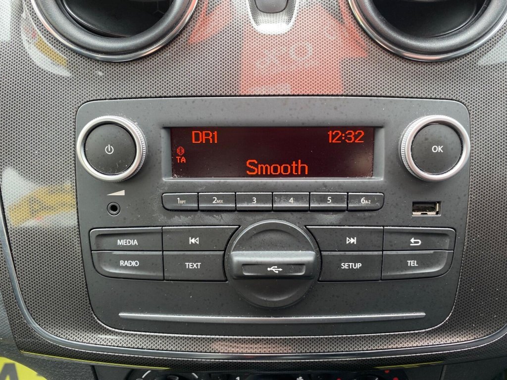 Used Dacia Sandero Stepway 2017 for sale - 78061865: Photo 30