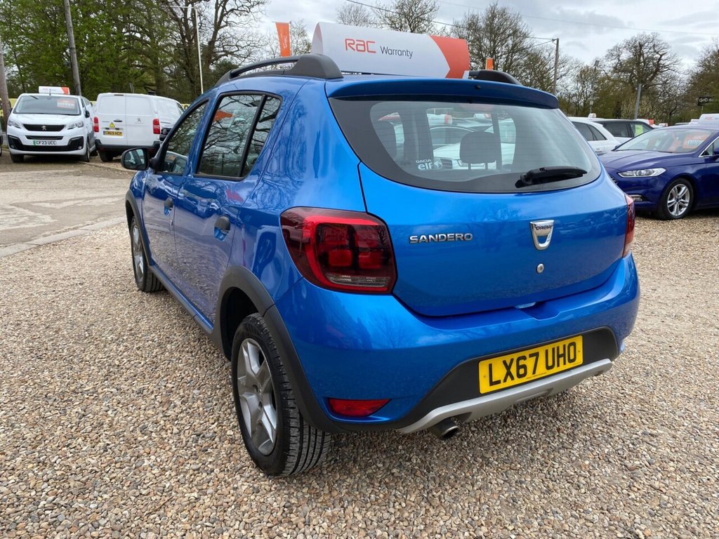 Used Dacia Sandero Stepway 2017 for sale - 78061865: Photo 8