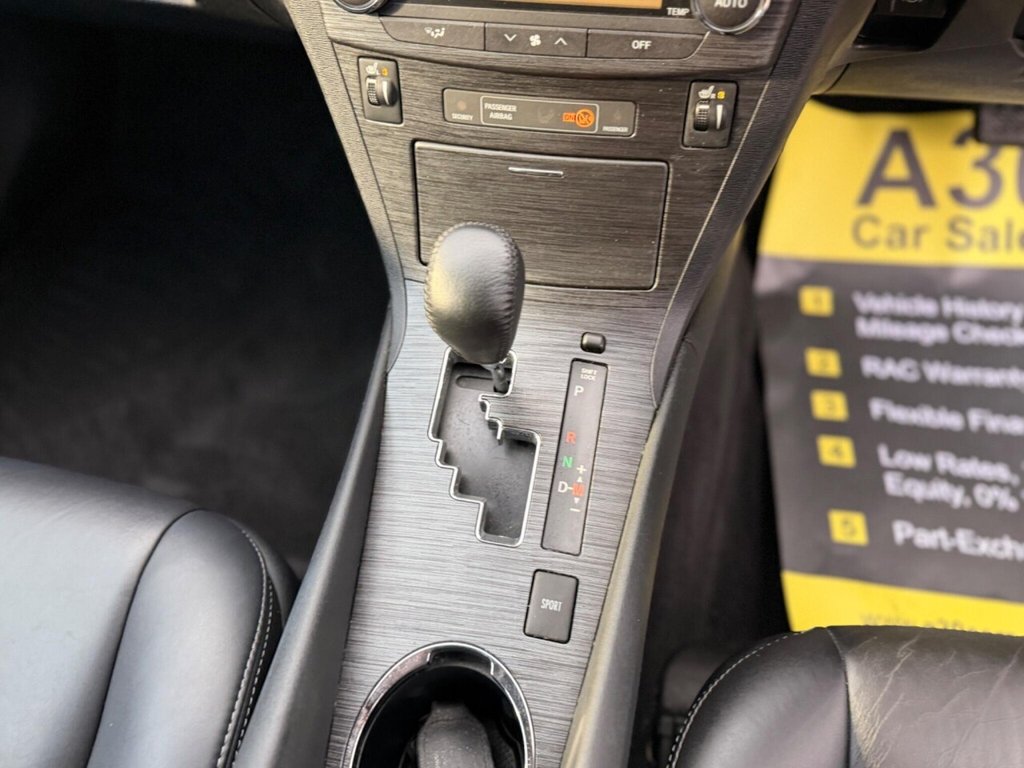 Used Toyota Avensis 2010 for sale - 77551707: Photo 25