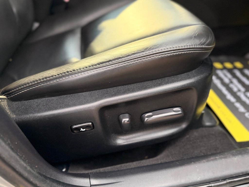 Used Toyota Avensis 2010 for sale - 77551707: Photo 30