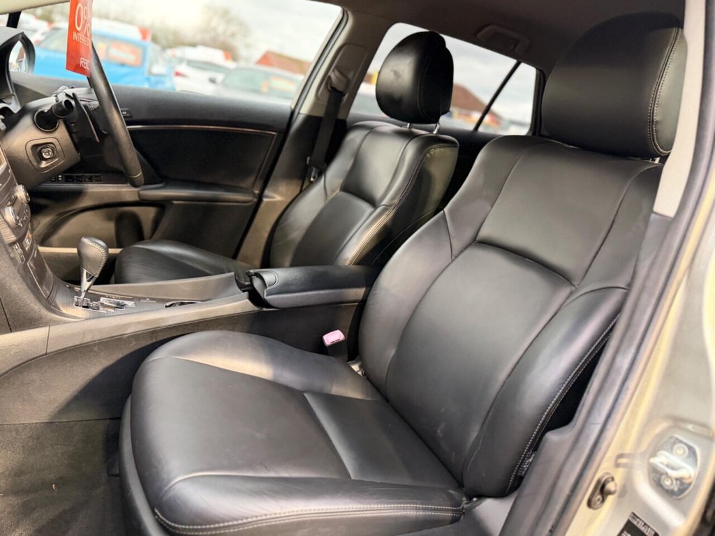 Used Toyota Avensis 2010 for sale - 77551707: Photo 41