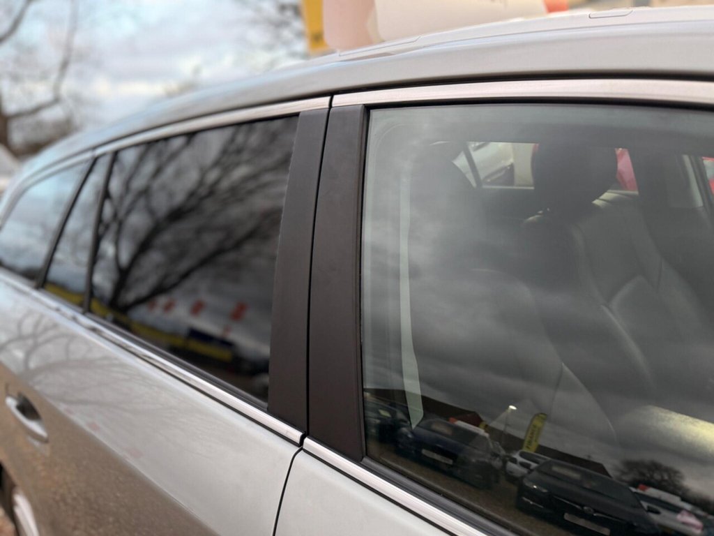 Used Toyota Avensis 2010 for sale - 77551707: Photo 45