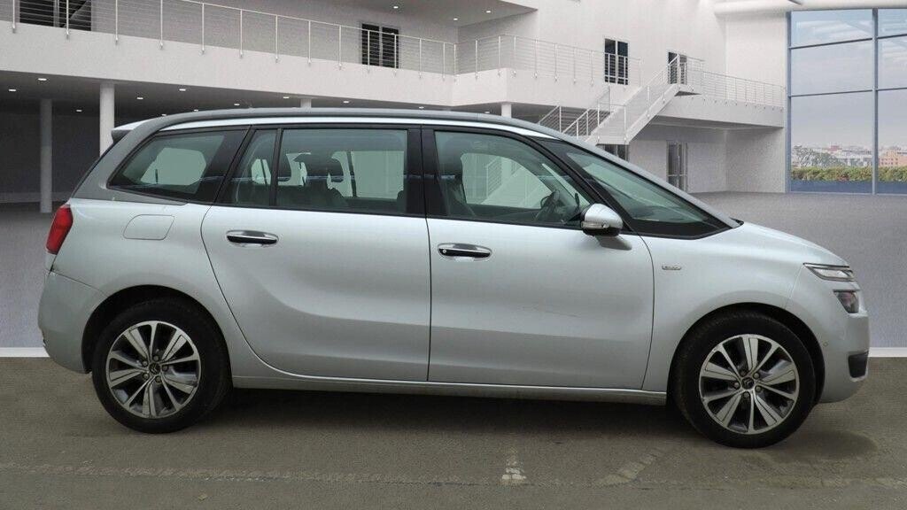 Used Citroen Grand C4 Picasso 2015 for sale - 77976390: Photo 5
