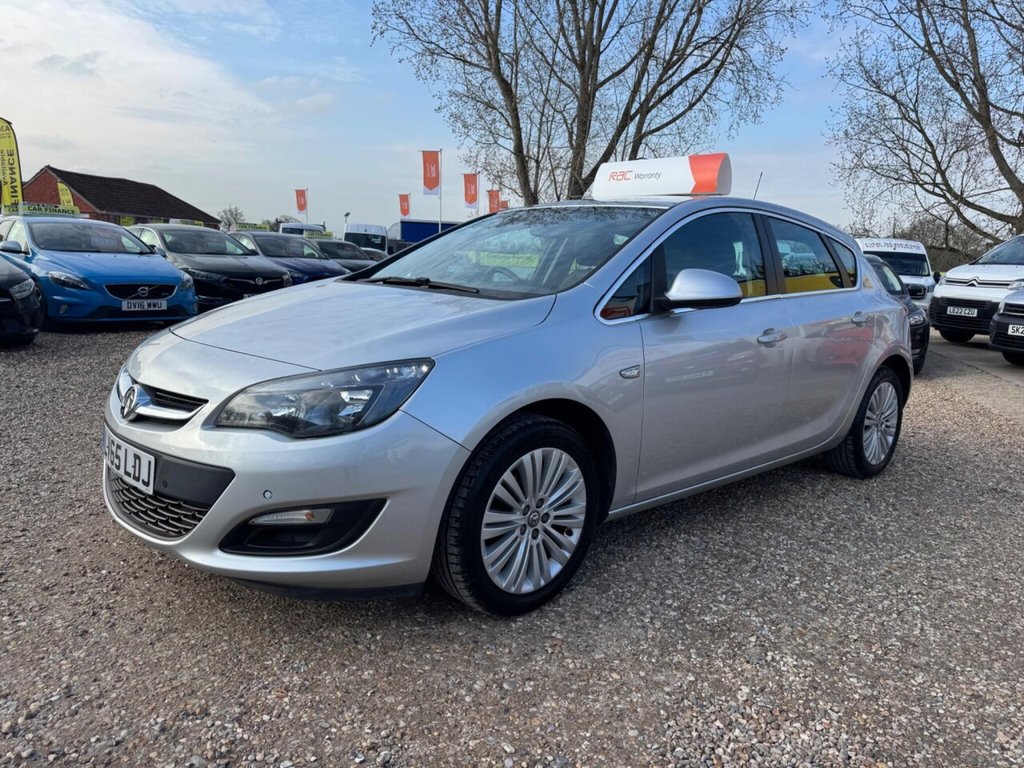 Used Vauxhall Astra 2015 for sale - 77734810: Photo 3
