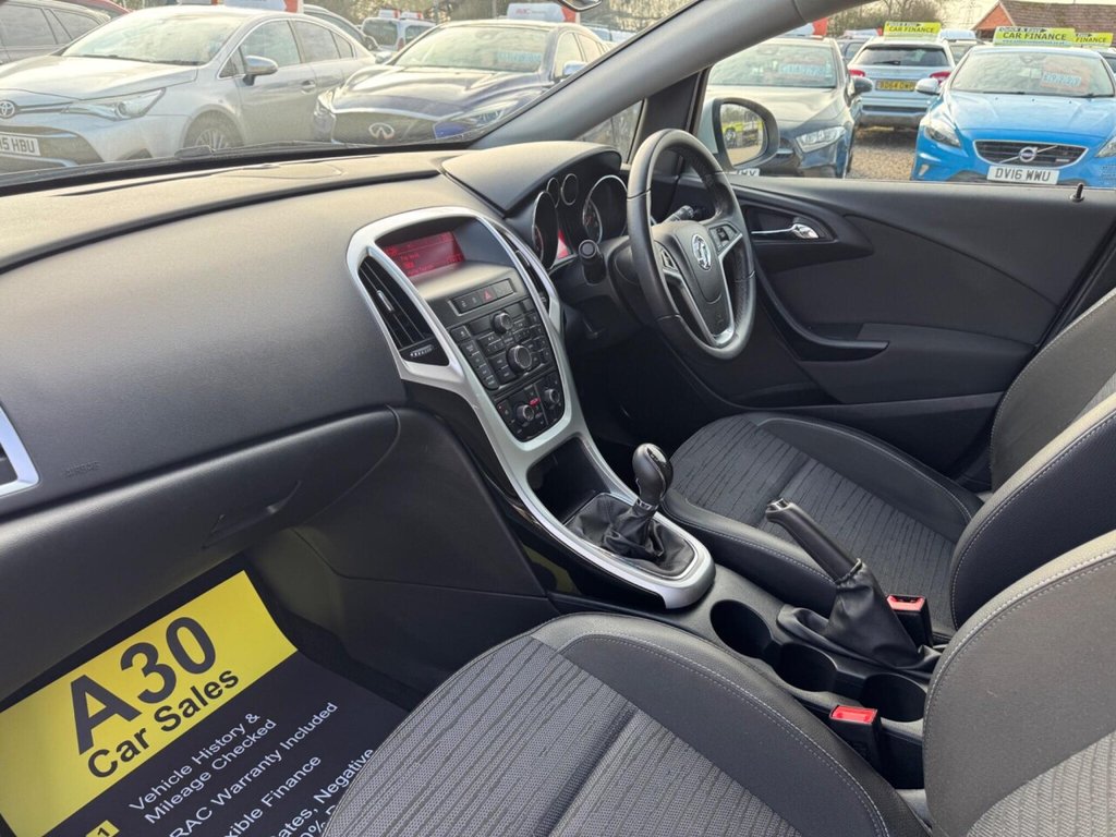 Used Vauxhall Astra 2015 for sale - 77734810: Photo 40