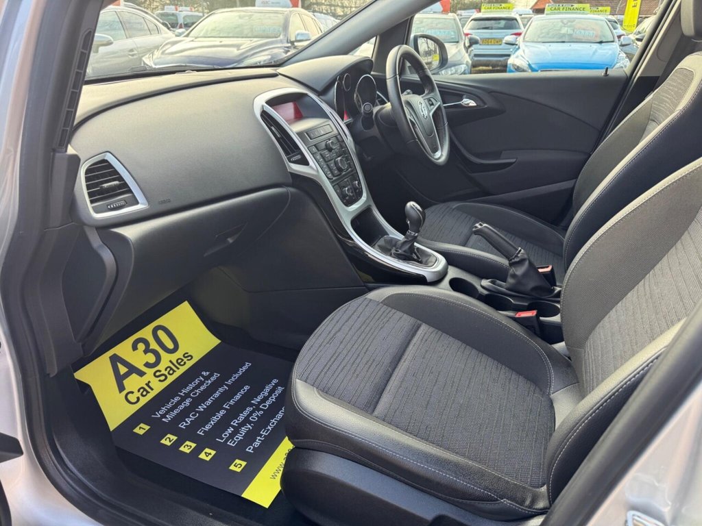 Used Vauxhall Astra 2015 for sale - 77734810: Photo 41