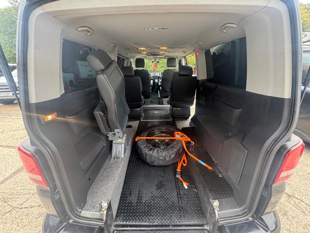 Used Volkswagen Caravelle 2015 for sale - 76285343: Photo 43