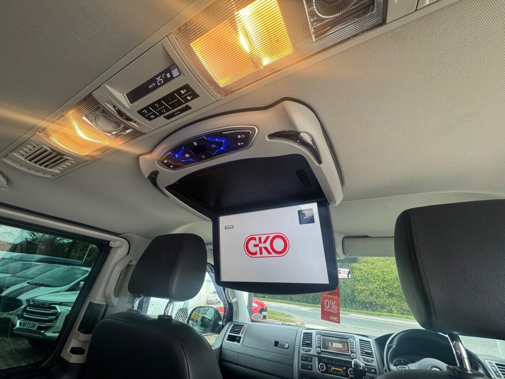 Used Volkswagen Caravelle 2015 for sale - 76285343: Photo 46