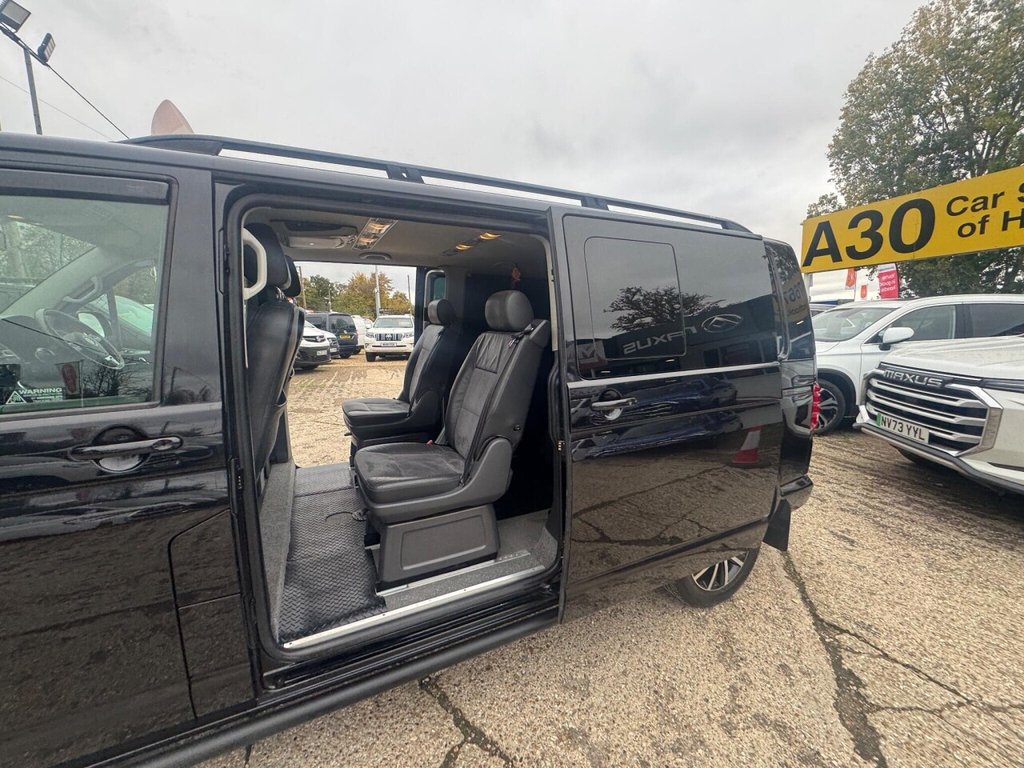 Used Volkswagen Caravelle 2015 for sale - 76285343: Photo 47