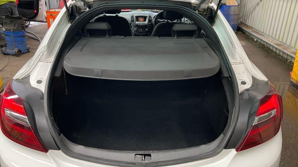 Used Vauxhall Insignia 2017 for sale - 76406732: Photo 21