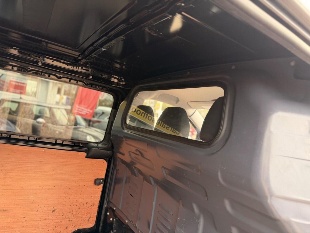 Used Mercedes-Benz Vito 2016 for sale - 76698647: Photo 34