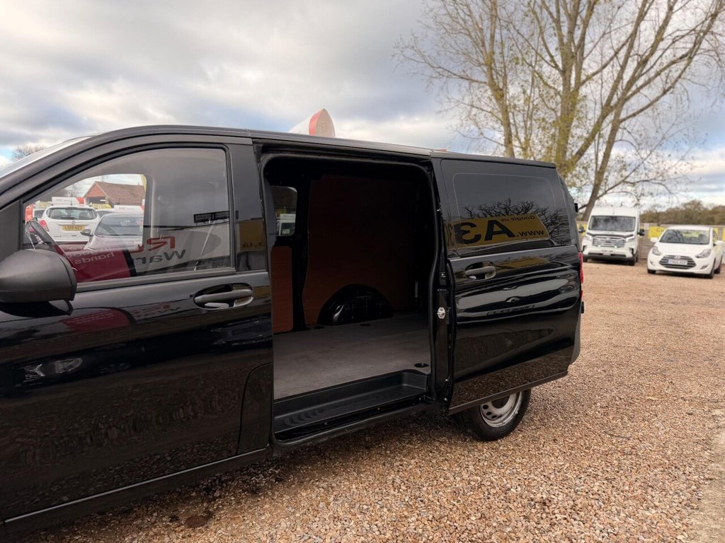 Used Mercedes-Benz Vito 2016 for sale - 76698647: Photo 37