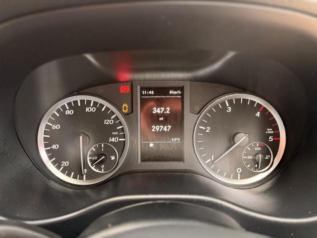 Used Mercedes-Benz Vito 2016 for sale - 76698647: Photo 46