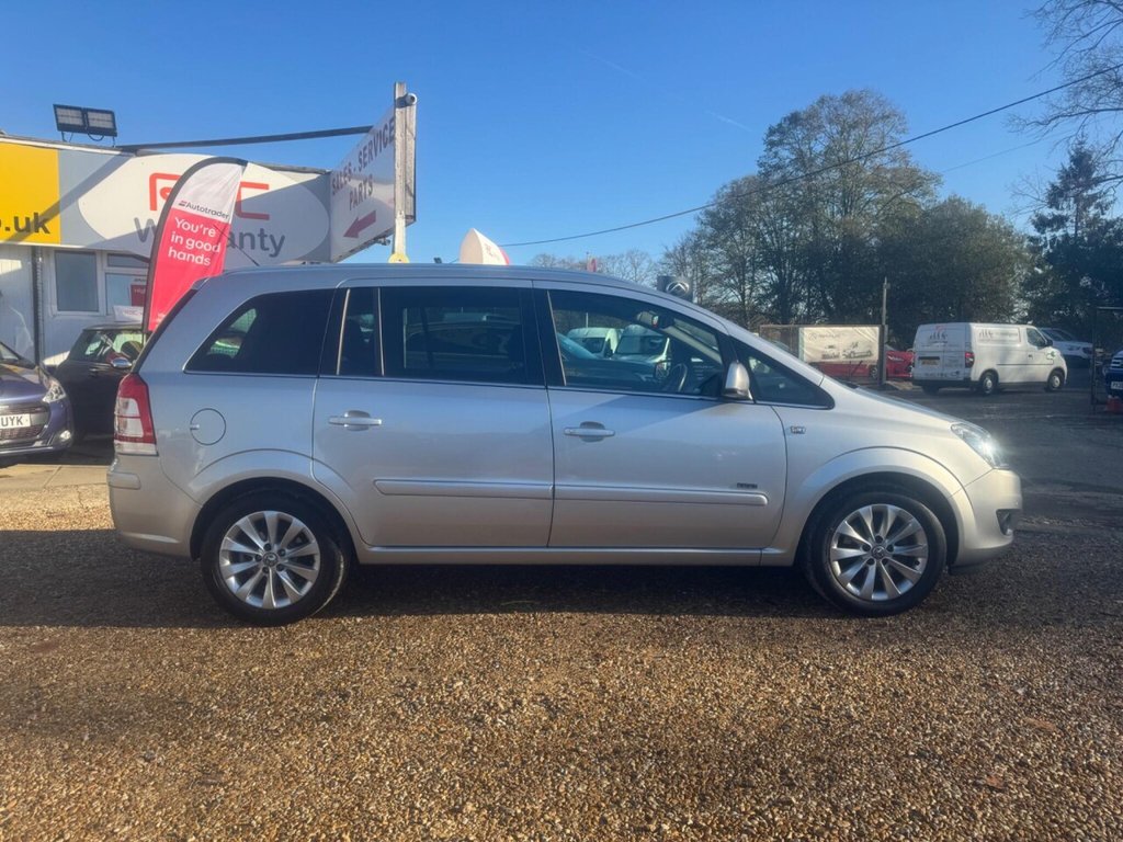 Used Vauxhall Zafira 2013 for sale - 76655365: Photo 5