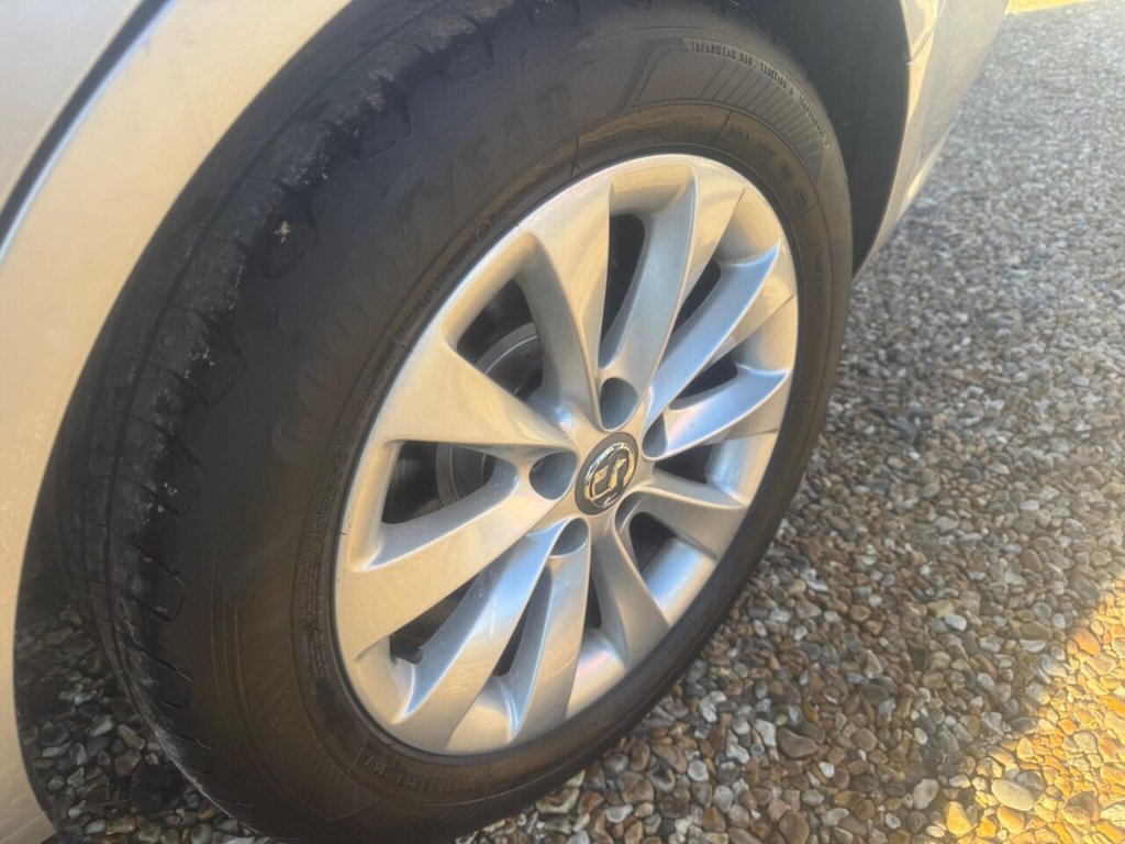 Used Vauxhall Zafira 2013 for sale - 76655365: Photo 9