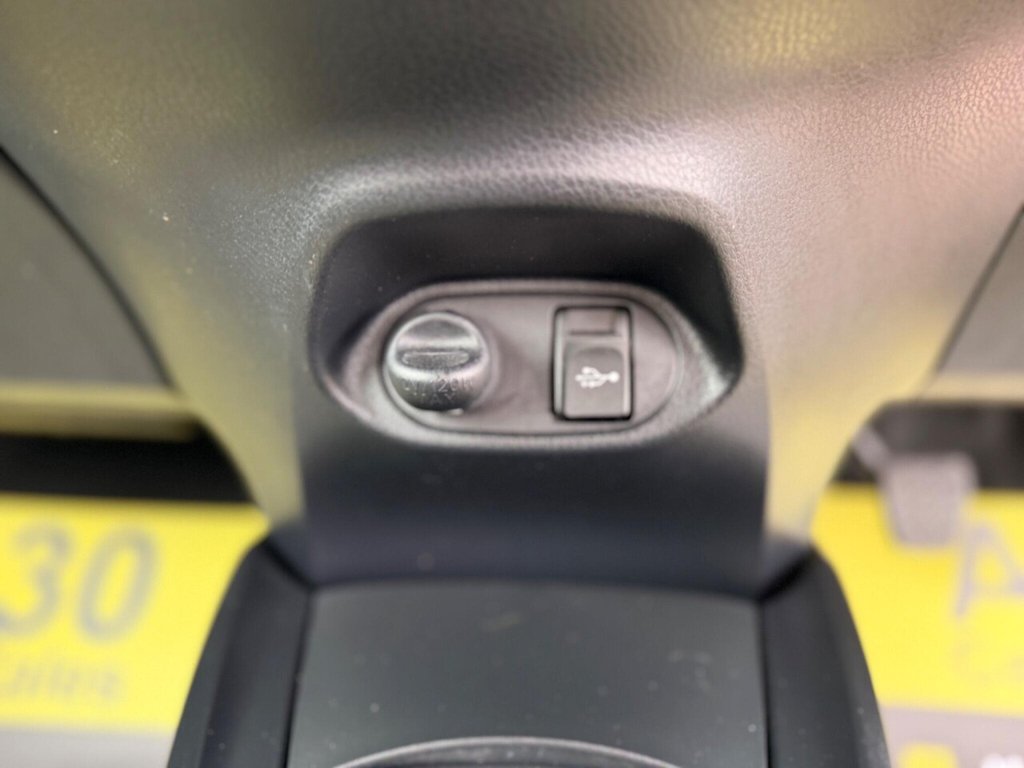 Used Toyota Yaris 2017 for sale - 78044753: Photo 46