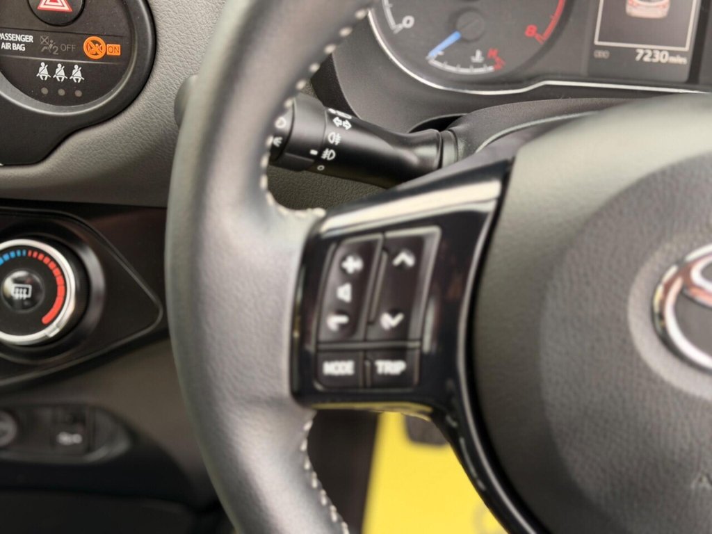 Used Toyota Yaris 2017 for sale - 78044753: Photo 49