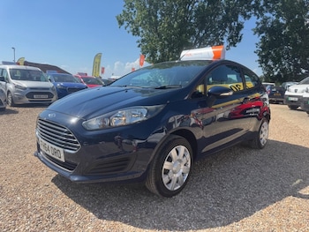 Used Ford Fiesta 2015 for sale - 78702270: Photo