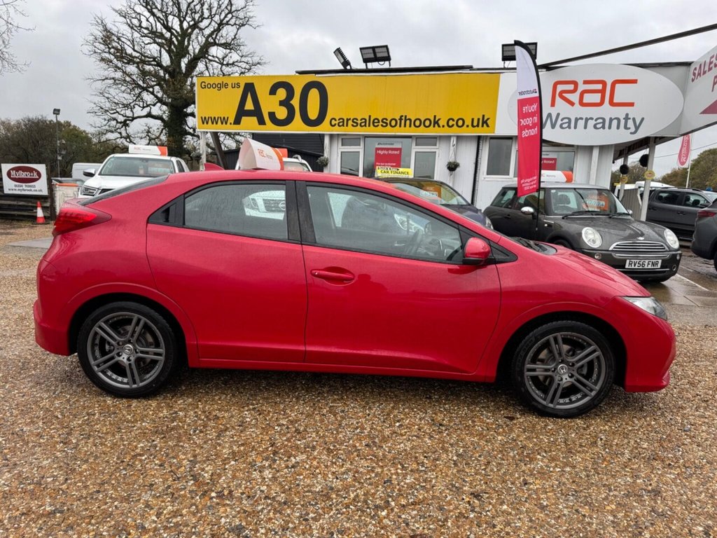 Used Honda Civic 2013 for sale - 76582616: Photo 4