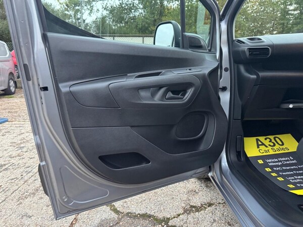 Used Vauxhall Combo 2021 for sale - 76291839: Photo 42