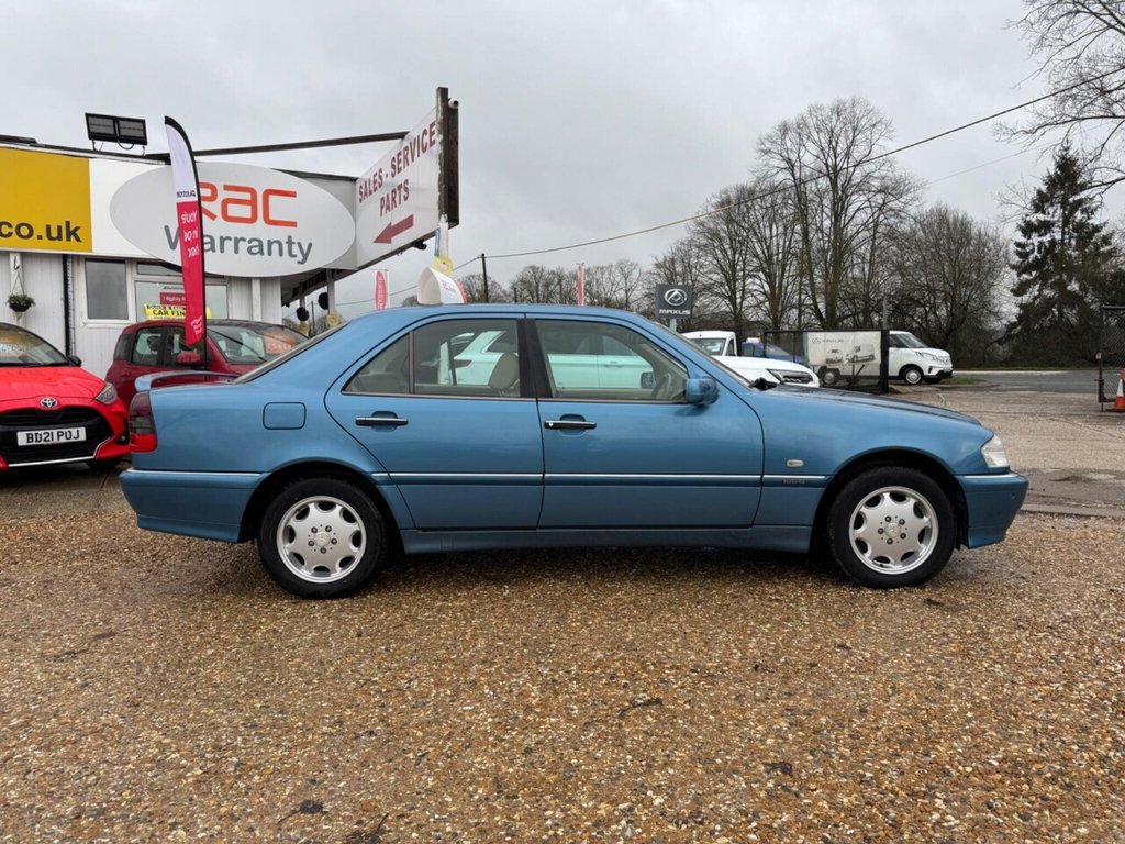 Used Mercedes-Benz C Class 1999 for sale - 77288098: Photo 7