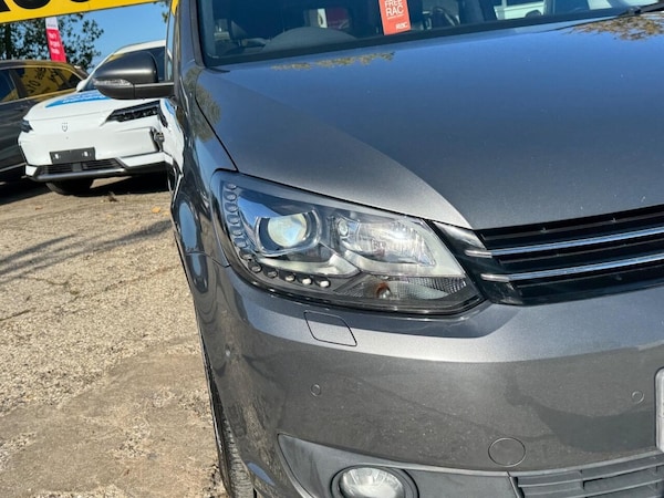 Used Volkswagen Touran 2015 for sale - 76285336: Photo 19