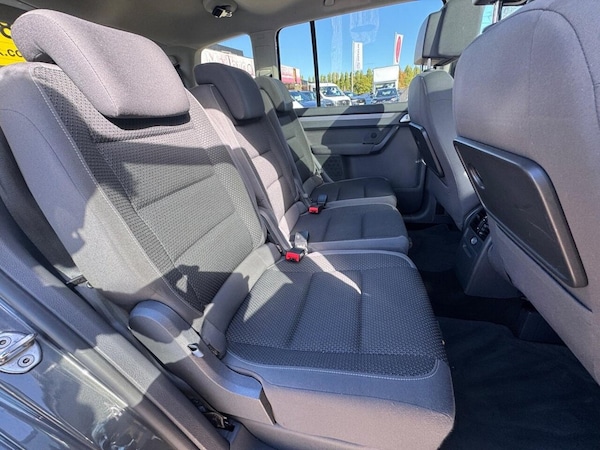 Used Volkswagen Touran 2015 for sale - 76285336: Photo 30