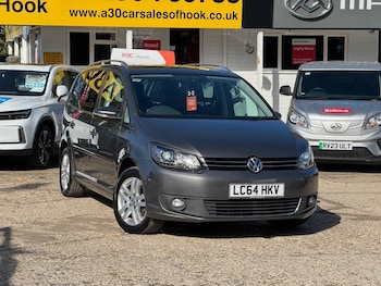 Used Volkswagen Touran 2015 for sale - 76285336: Photo