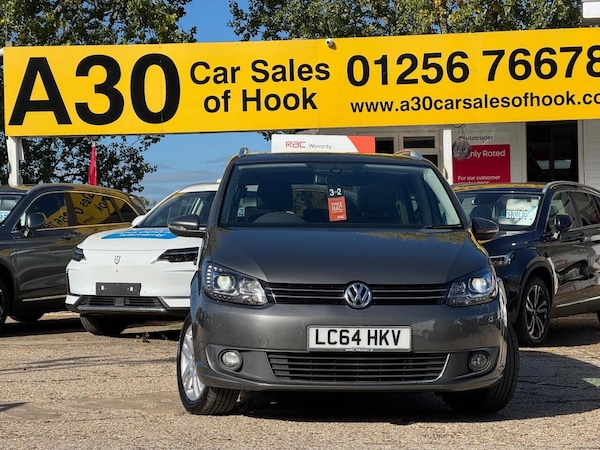 Used Volkswagen Touran 2015 for sale - 76285336: Photo 9