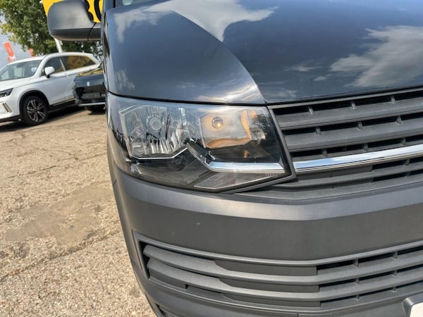 Used Volkswagen Transporter Shuttle 2019 for sale - 76285285: Photo 24