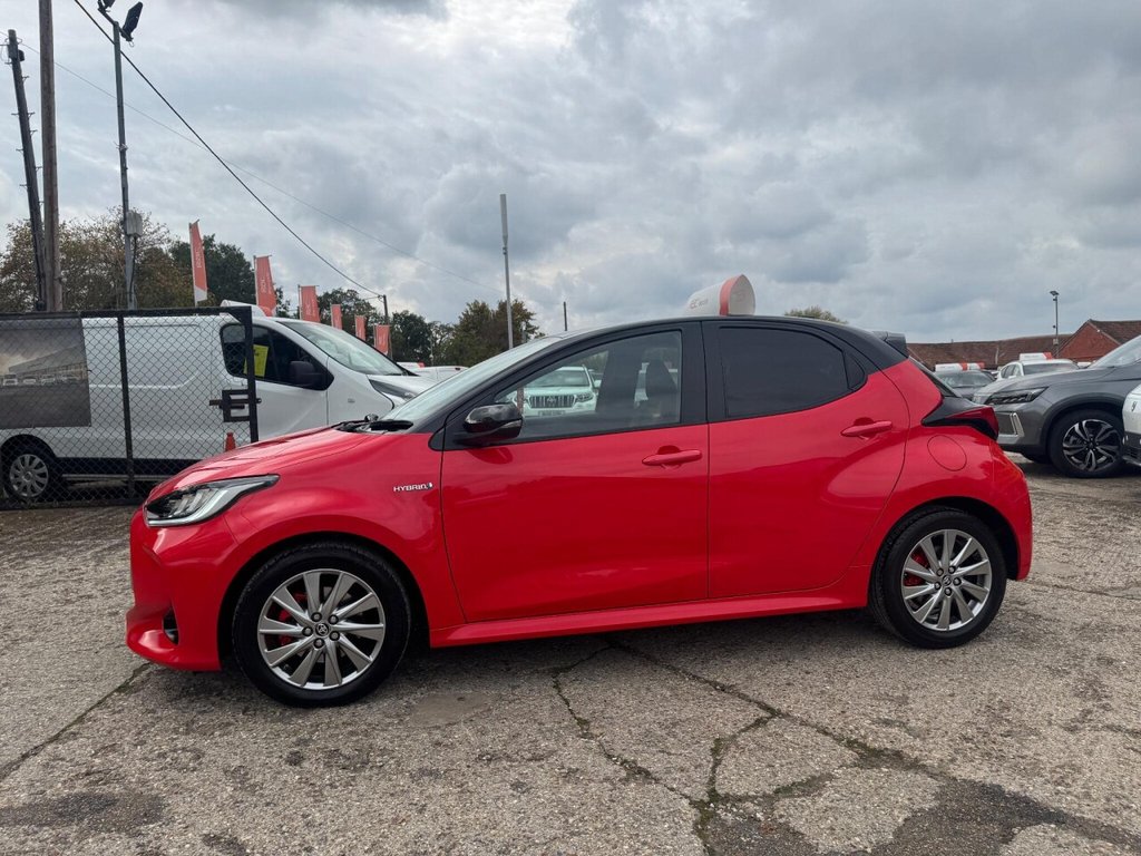 Used Toyota Yaris 2021 for sale - 76285329: Photo 16