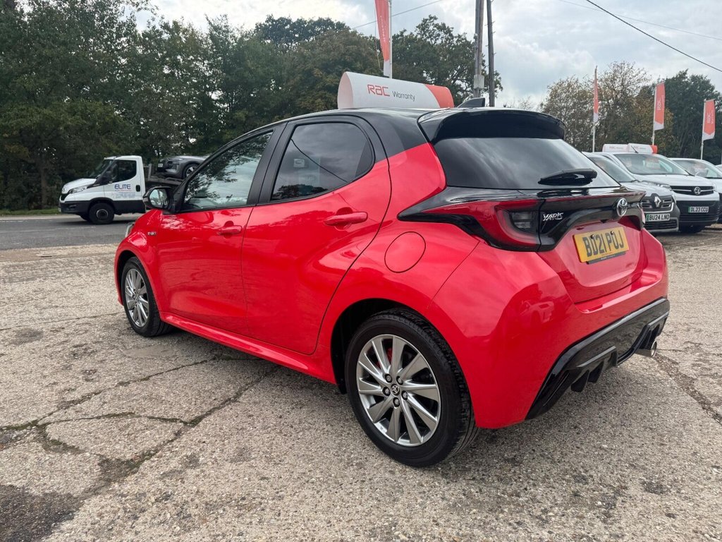 Used Toyota Yaris 2021 for sale - 76285329: Photo 17