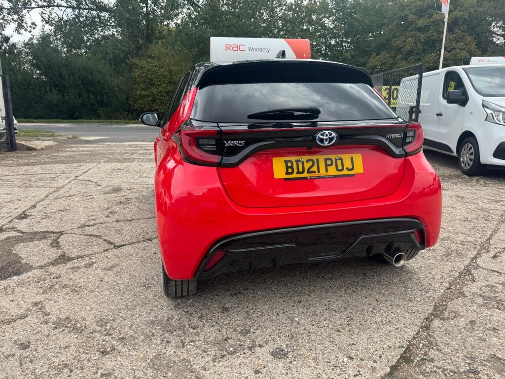 Used Toyota Yaris 2021 for sale - 76285329: Photo 18